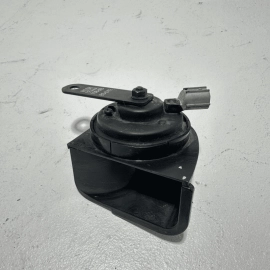2016-2022 HONDA PILOT HIGH NOTE TONE HORN PINCH SIGNAL FRONT RIGHT OEM