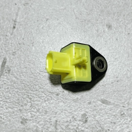 TOYOTA CAMRY 2018-2024 CENTER REAR LEFT OR RIGHT IMPACT CRASH SENSOR OEM 1 PCS