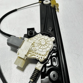 2011-2016 BMW 528I F10 FRONT LEFT SIDE DOOR WINDOW REGULATOR W/ MOTOR OEM