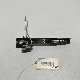 HONDA PILOT FRONT PASSENGER SIDE EXTERIOR DOOR HANDLE BASE BRACKET OEM 2016-22