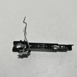 HONDA PILOT FRONT PASSENGER SIDE EXTERIOR DOOR HANDLE BASE BRACKET OEM 2016-22
