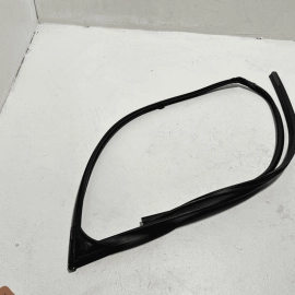 16-22 Honda Pilot EX-L Door Window Glass Run Channel Seal Front Left Driver OEM