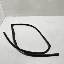 16-22 Honda Pilot EX-L Door Window Glass Run Channel Seal Front Left Driver OEM