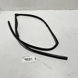 16-22 Honda Pilot EX-L Door Window Glass Run Channel Seal Front Left Driver OEM