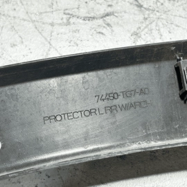 HONDA PILOT REAR LEFT DRIVER SIDE QUARTER WHEEL ARCH FLARE MOLDING 2016-2022 OEM HONDA PILOT REAR LEFT DRIVER SIDE QUARTER WHEEL ARCH FLARE MOLDING 2016-2022 OEM