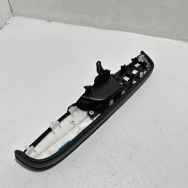 HONDA PILOT FRONT RIGHT PASSENGER SIDE DOOR ARMREST & SWITCH BEZEL OEM 2016-2022