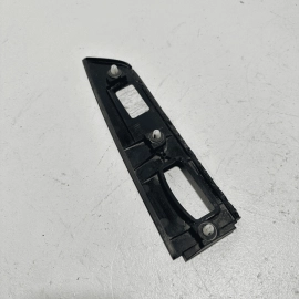 HONDA PILOT REAR DRIVER SIDE LICENSE LIGHT LAMP MOLDING COVER TRIM 2016-2022 OEM HONDA PILOT REAR DRIVER SIDE LICENSE LIGHT LAMP MOLDING COVER TRIM 2016-2022 OEM