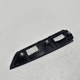 HONDA PILOT REAR DRIVER SIDE LICENSE LIGHT LAMP MOLDING COVER TRIM 2016-2022 OEM HONDA PILOT REAR DRIVER SIDE LICENSE LIGHT LAMP MOLDING COVER TRIM 2016-2022 OEM