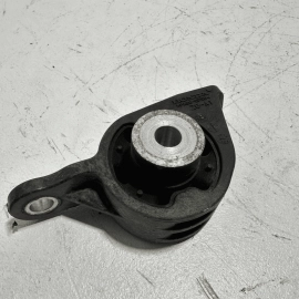 Honda Pilot AWD Rear Differential Left Driver Side Mount Bracket OEM 2016-2021