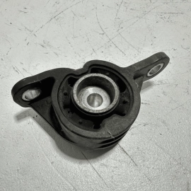 Honda Pilot AWD Rear Differential Left Driver Side Mount Bracket OEM 2016-2021