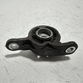 Honda Pilot AWD Rear Differential Left Driver Side Mount Bracket OEM 2016-2021