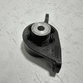 Honda Pilot AWD Rear Differential Left Driver Side Mount Bracket OEM 2016-2021