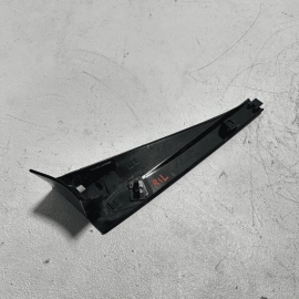 HONDA PILOT REAR LEFT DRIVER SIDE LIFTGATE HINGE COVER PANEL 2016 - 2021  OEM