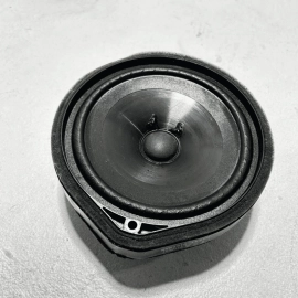 HONDA PILOT REAR RIGHT OR LEFT DOOR PANEL AUDIO SOUND SPEAKER OEM 2016-2022 HONDA PILOT REAR RIGHT OR LEFT DOOR PANEL AUDIO SOUND SPEAKER OEM 2016-2022