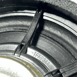 HONDA PILOT REAR RIGHT OR LEFT DOOR PANEL AUDIO SOUND SPEAKER OEM 2016-2022 HONDA PILOT REAR RIGHT OR LEFT DOOR PANEL AUDIO SOUND SPEAKER OEM 2016-2022