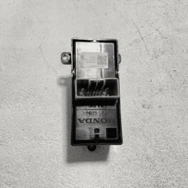 HONDA PILOT REAR LEFT OR RIGHT DOOR WINDOW CONTROL SWITCH 2016 - 2022 OEM