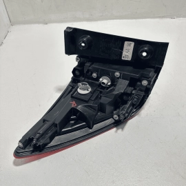 HONDA PILOT REAR PASSENGER SIDE OUTER TAILLIGHT TAIL LIGHT LAMP 2016-2018 OEM