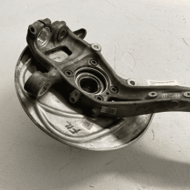 2018-2023 AUDI A5 SPORTBACK FRONT LEFT DRIVER SIDE SPINDLE KNUCKLE HUB OEM