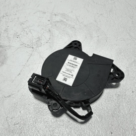 Battery Housing Tray Vent Blower Motor Honda Pilot 2016-2022 OEM