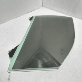 2016-2021 HONDA PILOT EX-L FRONT RIGHT PASSENGER SIDE DOOR WINDOW GLASS OEM