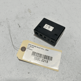 HONDA PILOT EX-L MEDIA HUB CONTROL MODULE UNIT OEM 2016-2018