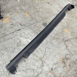 2016-2022 Honda Pilot Left Driver Side Skirt Rocker Molding Panel OEM