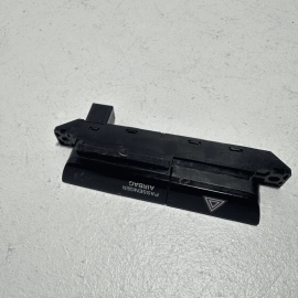 2016-2022 HONDA PILOT EX-L CENTER DASH POCKET HAZARD WARNING SWITCH OEM 2016-2022 HONDA PILOT EX-L CENTER DASH POCKET HAZARD WARNING SWITCH OEM