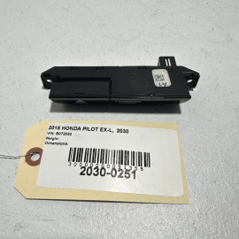 2016-2022 HONDA PILOT EX-L CENTER DASH POCKET HAZARD WARNING SWITCH OEM 2016-2022 HONDA PILOT EX-L CENTER DASH POCKET HAZARD WARNING SWITCH OEM