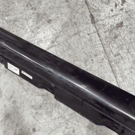 2011-2016 BMW 528i F10 RIGHT PASSENGER SIDE SKIRT ROCKER MOLDING PANEL A90 OEM