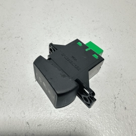 2016-2018 HONDA PILOT FRONT SEAT HEATED CONTROL SWITCH OEM