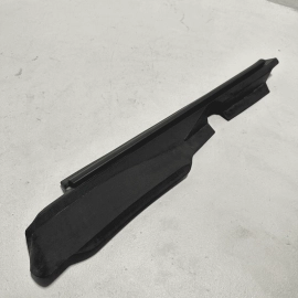TOYOTA CAMRY 2018-2024 FRONT PASSENGER SIDE FENDER PROTECTOR LEDGE COVER OEM
