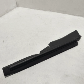 TOYOTA CAMRY 2018-2024 FRONT PASSENGER SIDE FENDER PROTECTOR LEDGE COVER OEM