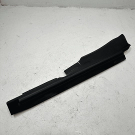 TOYOTA CAMRY 2018-2024 FRONT PASSENGER SIDE FENDER PROTECTOR LEDGE COVER OEM