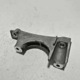 18-24 TOYOTA CAMRY 2.5L FWD FRONT RIGHT SIDE ENGINE FRAME MOUNT SUPPORT BRACKET