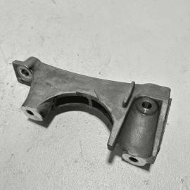18-24 TOYOTA CAMRY 2.5L FWD FRONT RIGHT SIDE ENGINE FRAME MOUNT SUPPORT BRACKET