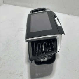 Radio Receiver Display Screen Honda Pilot EX-L 2017 OEM