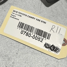 TOYOTA CAMRY 2018 REAR LEFT DRIVER SIDE & CENTER SEATBELT SEAT BELT BUCKLE OEM