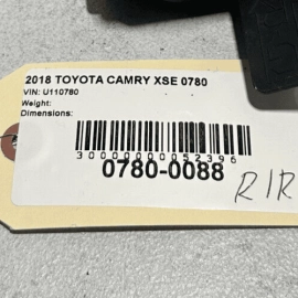TOYOTA CAMRY 2018 REAR RIGHT PASSENGER SIDE SEATBELT SEAT BELT BUCKLE OEM