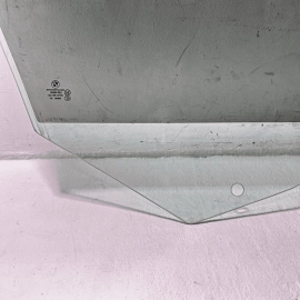 2011-2016 BMW 550xi FRONT LEFT SIDE DOOR WINDOW GLASS OEM