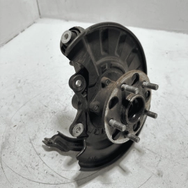 TOYOTA CAMRY XSE 2.5L REAR LEFT DRIVER SIDE SPINDLE KNUCKLE HUB 2018-2024 OEM