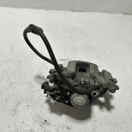 DEFECT TOYOTA CAMRY 2018-24 Avalon REAR PASSENGER SIDE BRAKE CALIPER & ACTUATOR