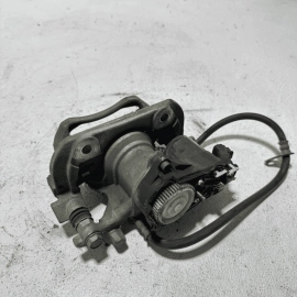 DEFECT TOYOTA CAMRY 2018-24 Avalon REAR PASSENGER SIDE BRAKE CALIPER & ACTUATOR