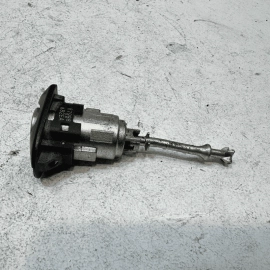 TOYOTA CAMRY 2018-2024 FRONT LEFT DRIVER SIDE DOOR LOCK CYLINDER HANDLE OEM