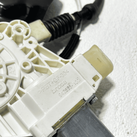 2011-2016 BMW 550XI FRONT LEFT SIDE DOOR PANEL WINDOW REGULATOR W/ MOTOR OEM