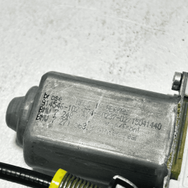 2011-2016 BMW 550XI FRONT LEFT SIDE DOOR PANEL WINDOW REGULATOR W/ MOTOR OEM