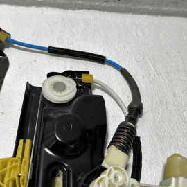 2011-2016 BMW 550XI FRONT LEFT SIDE DOOR PANEL WINDOW REGULATOR W/ MOTOR OEM