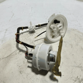 2011-2017 BMW 535i GT 3.0L AWD Gas Tank Reservoir Fuel Pump OEM