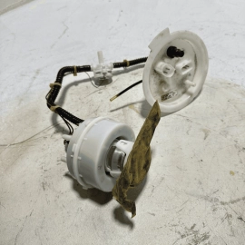 2011-2017 BMW 535i GT 3.0L AWD Gas Tank Reservoir Fuel Pump OEM