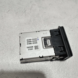 TOYOTA CAMRY 2018-2020 CENTER CONSOLE BACK USB PORT SOCKET SWITCH OEM