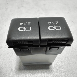 TOYOTA CAMRY 2018-2020 CENTER CONSOLE BACK USB PORT SOCKET SWITCH OEM